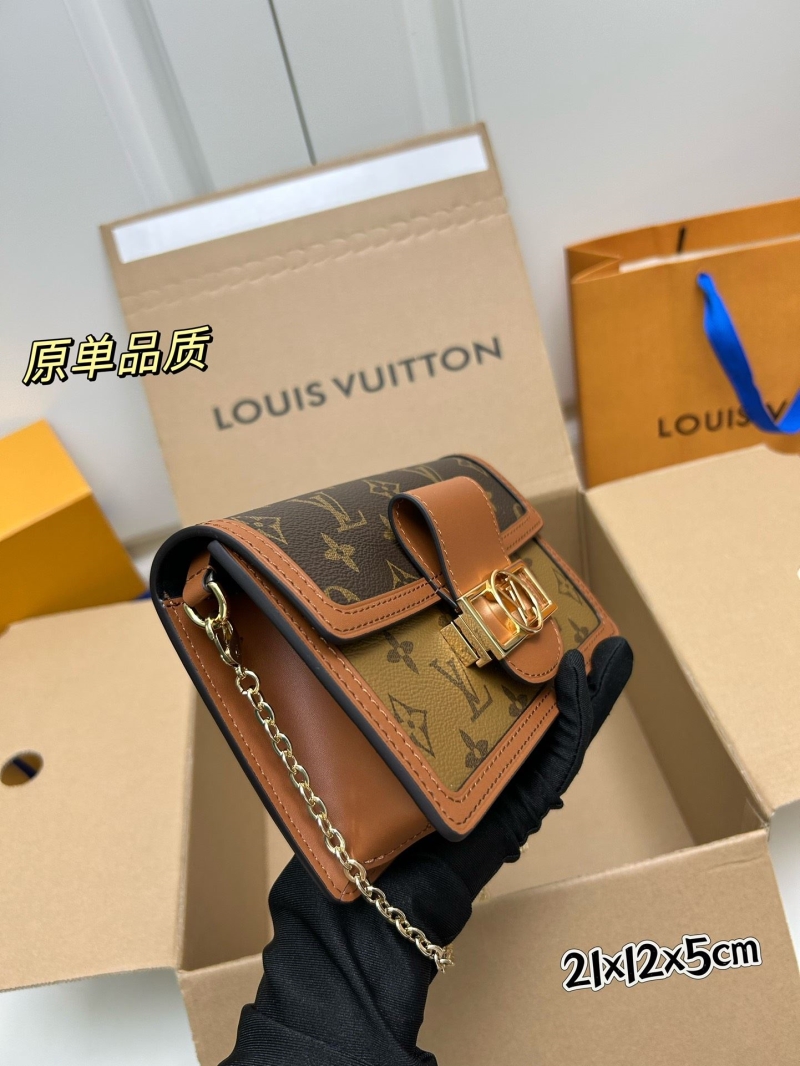 LV Clutch Bags